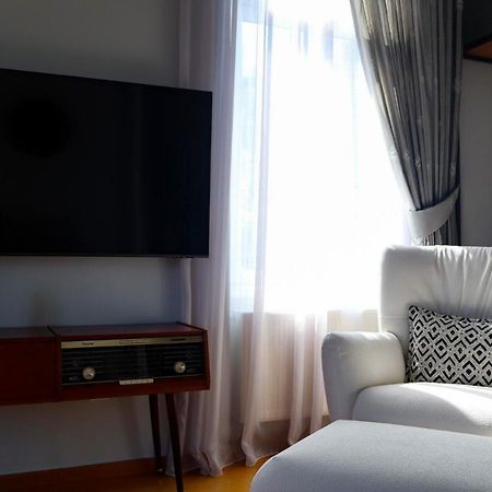 Thiseas Luxury Apartment Ateny Zewnętrze zdjęcie