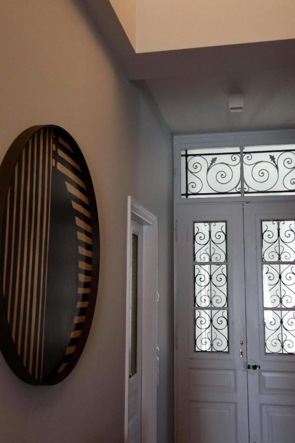 Thiseas Luxury Apartment Ateny Zewnętrze zdjęcie