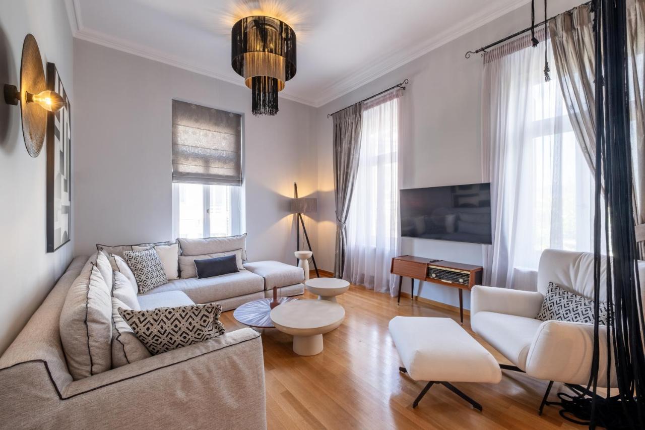 Thiseas Luxury Apartment Ateny Zewnętrze zdjęcie