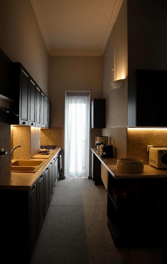 Thiseas Luxury Apartment Ateny Zewnętrze zdjęcie