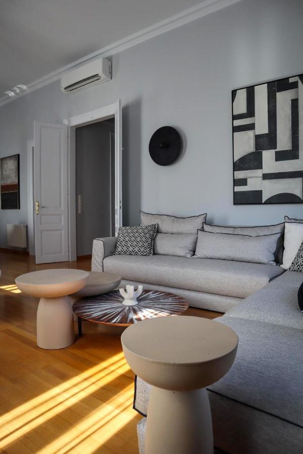 Thiseas Luxury Apartment Ateny Zewnętrze zdjęcie